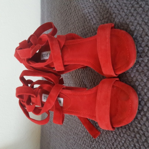 Steve Madden Cosmic Red Suede Chunky Lace Up Heels - Picture 2 of 6